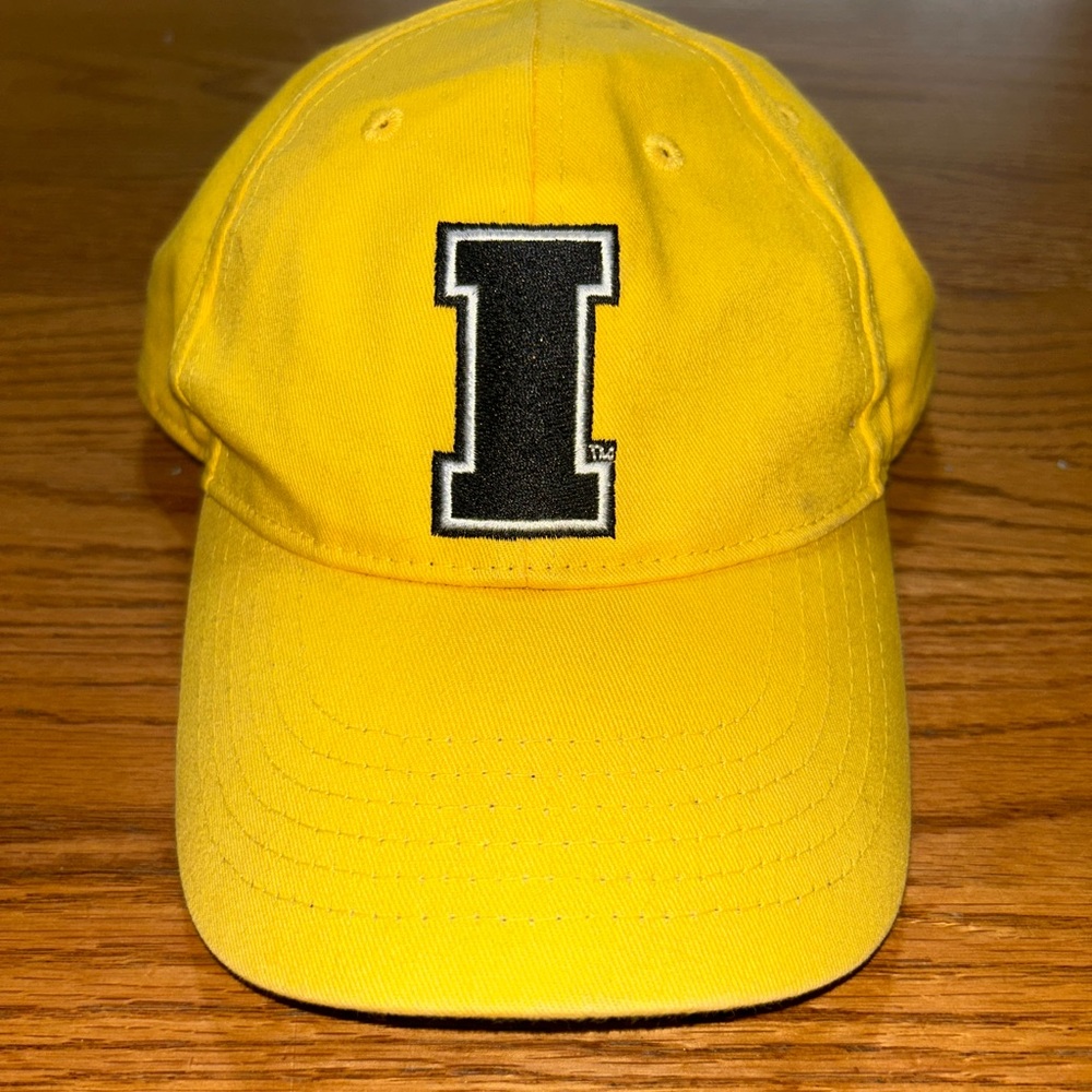 Men’s Signatures Yellow Iowa Cap with Black 'I' Patch One Size Fits Most